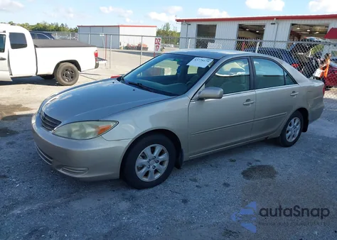 2004 Toyota Camry Le V6/Xle V6 from USA, damaged, VIN 4T1BF32K94U583704